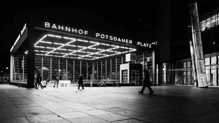 Sonntagabend in Berlin: Kultur genießen, gut essen