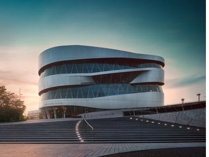 Stuttgart: Tagesticket im Mercedes-Benz Museum – Einlass bis 17:20 Uhr