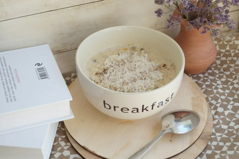 Birnen-Porridge fürs Sonntagsfrühstück: warm und planbar
