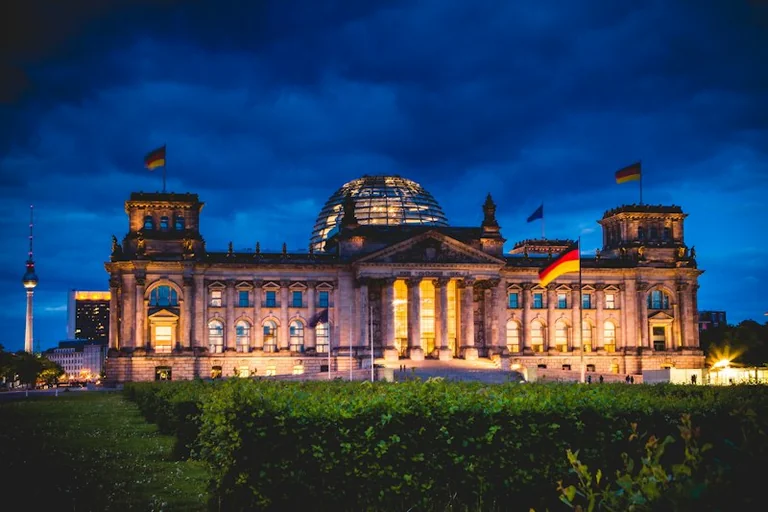 Bundestagswahl 2025: Kommt eine Zweier-Koalition für die Regierung?
