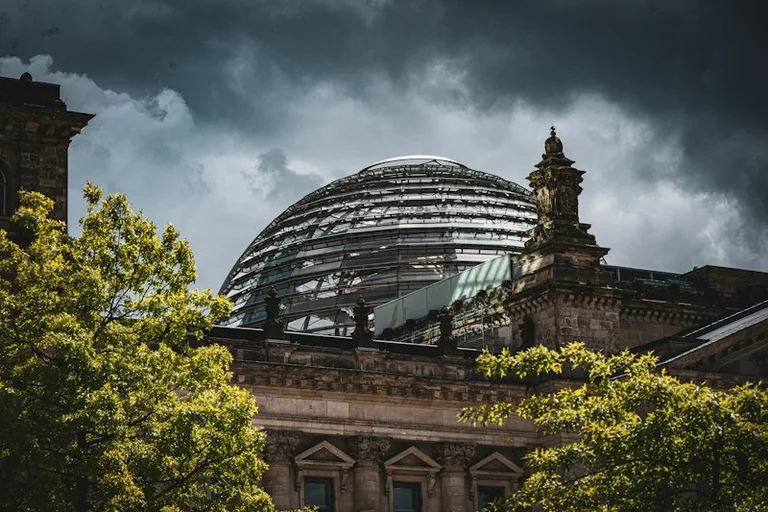 Bundestagswahl 2026: Keine Sitzprognose ohne bestätigten Wahltermin