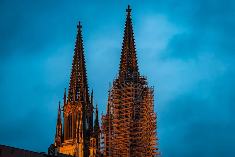 Zahlenrätsel am Regensburger Dom: Führung für Kinder