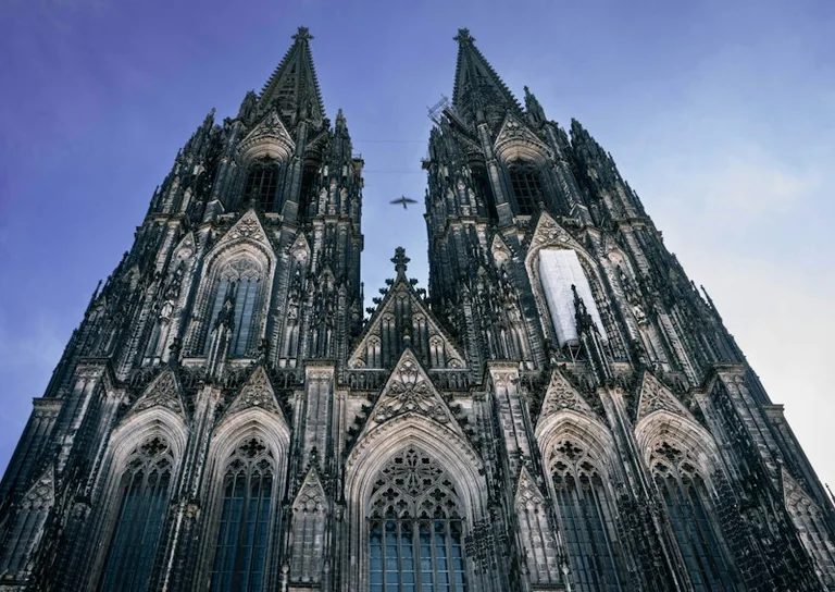Der Kölner Dom wird 1880 vollendet – und prägt die Stadt bis heute